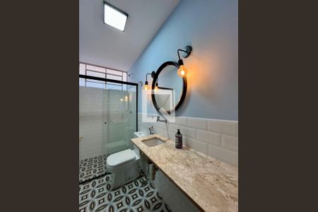 Banheiro de casa à venda com 3 quartos, 250m² em Vila Carlito, Campinas