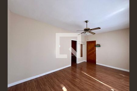 Sala de casa à venda com 3 quartos, 250m² em Vila Carlito, Campinas