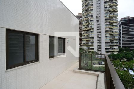 Terraço de apartamento para alugar com 3 quartos, 200m² em Barra da Tijuca, Rio de Janeiro
