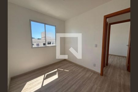 Dormitório 1 de apartamento à venda com 2 quartos, 39m² em Rondônia, Novo Hamburgo