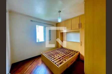 Quarto 2 de apartamento à venda com 2 quartos, 62m² em Jardim Flor da Montanha, Guarulhos