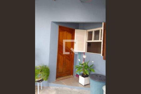 Casa à venda com 6 quartos, 300m² em Harmonia, Canoas