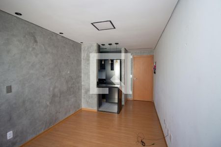 Sala de apartamento para alugar com 2 quartos, 49m² em Cabral, Contagem