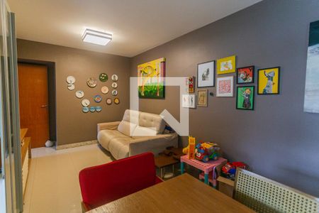 Sala de apartamento à venda com 3 quartos, 86m² em Floresta, Belo Horizonte