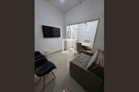 Sala de apartamento à venda com 2 quartos, 60m² em Imperial de São Cristóvão, Rio de Janeiro