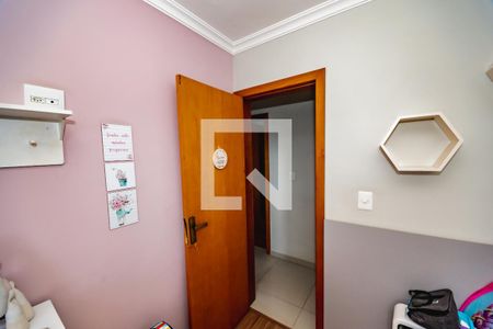 Quarto de apartamento para alugar com 3 quartos, 70m² em São João Batista, Belo Horizonte