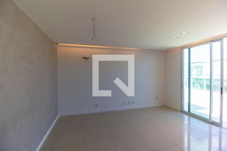 Apartamento à venda com 3 quartos, 190m² em Itaipu, Niterói