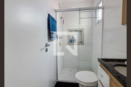 Banheiro de apartamento à venda com 2 quartos, 108m² em Parque Novo Oratório, Santo André