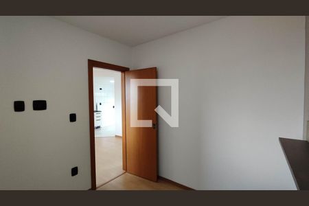 Quarto 1 de apartamento à venda com 2 quartos, 40m² em Itaquera, São Paulo