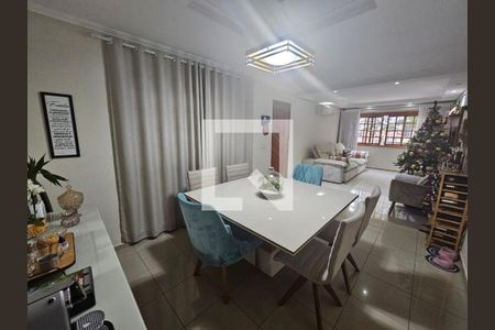 Casa à venda com 3 quartos, 160m² em Jardim Ester Yolanda, São Paulo