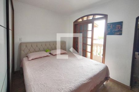 Suíte de casa à venda com 3 quartos, 220m² em Olímpico, São Caetano do Sul