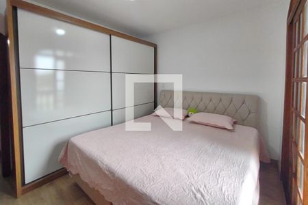 Suíte de casa à venda com 3 quartos, 220m² em Olímpico, São Caetano do Sul