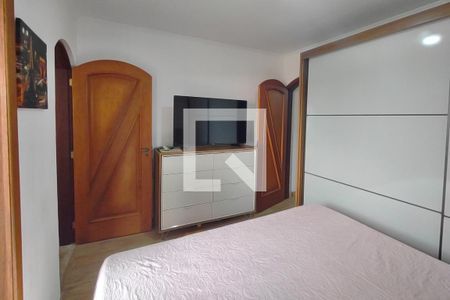 Suíte de casa à venda com 3 quartos, 220m² em Olímpico, São Caetano do Sul