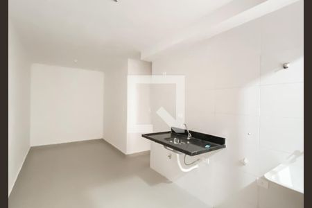 Sala /cozinha/area de serviço  de apartamento para alugar com 2 quartos, 42m² em Parque Boturussu, São Paulo