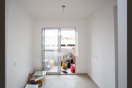 Sala de apartamento para alugar com 2 quartos, 45m² em Canhema, Diadema