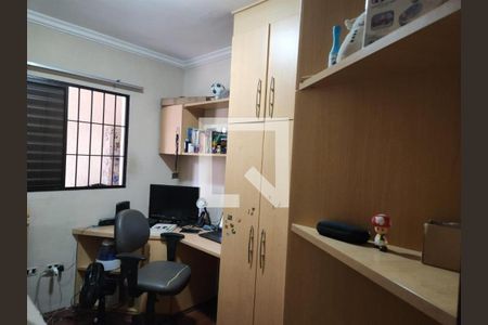 Foto 13 de casa à venda com 3 quartos, 203m² em Quitaúna, Osasco