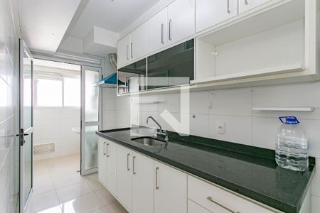 Cozinha de apartamento para alugar com 2 quartos, 63m² em Vila Nair, São Paulo