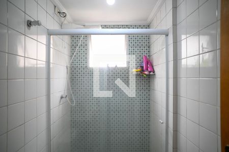 Banheiro de apartamento para alugar com 2 quartos, 49m² em Jardim Celeste, São Paulo