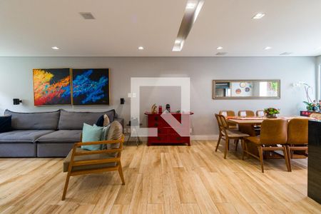 Casa de Condomínio à venda com 4 quartos, 269m² em Morumbi, São Paulo