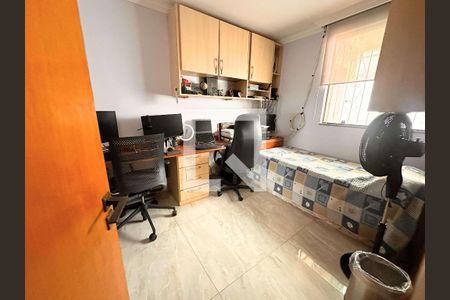 Casa à venda com 3 quartos, 123m² em Fernão Dias, Belo Horizonte