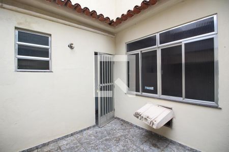 Antessala dos Quartos - Área Externa de casa à venda com 3 quartos, 175m² em Taquara, Rio de Janeiro