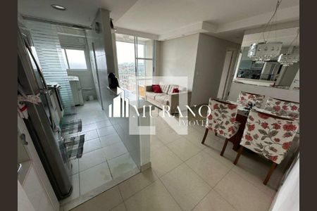 Apartamento à venda com 2 quartos, 52m² em Vila Cunha Bueno, São Paulo