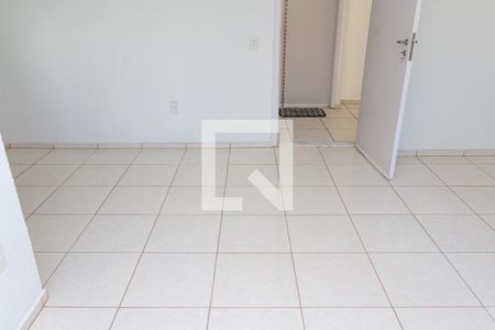 Sala de apartamento para alugar com 2 quartos, 41m² em Campo Grande, Rio de Janeiro