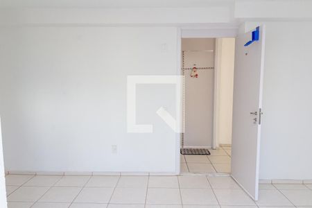 Sala de apartamento para alugar com 2 quartos, 41m² em Campo Grande, Rio de Janeiro