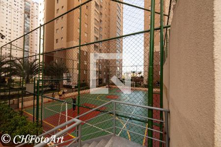 Apartamento para alugar com 3 quartos, 105m² em Jardim Tupanci, Barueri