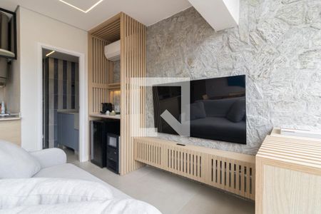 Sala de apartamento para alugar com 2 quartos, 65m² em Vila Olímpia, São Paulo