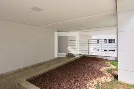 Entrada de apartamento à venda com 3 quartos, 75m² em Serra, Belo Horizonte