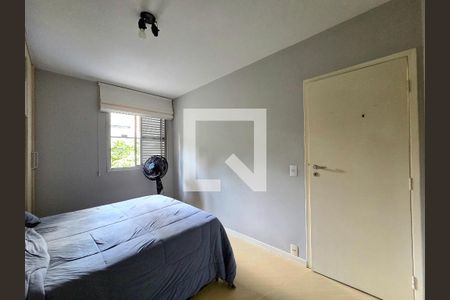 Suíte de apartamento à venda com 2 quartos, 67m² em Vila Olímpia, São Paulo