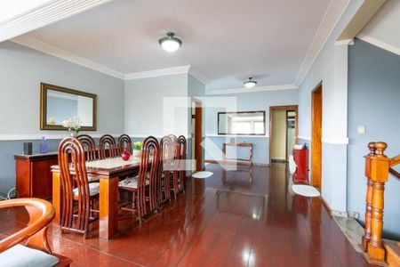 Casa à venda com 5 quartos, 270m² em Jardim Bonfiglioli, São Paulo