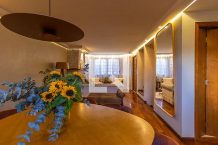 Sala 1 de casa de condomínio para alugar com 3 quartos, 220m² em Granja Viana, Cotia