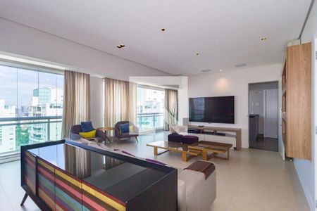 Sala de TV de apartamento à venda com 4 quartos, 273m² em Belenzinho, São Paulo