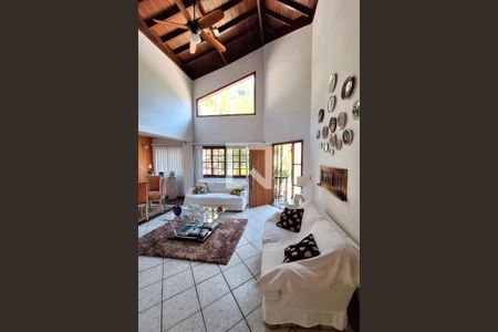 Sala 1 de casa de condomínio para alugar com 4 quartos, 350m² em Piratininga, Niterói