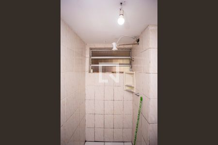 Banheiro de apartamento à venda com 2 quartos, 55m² em Conceição, Diadema