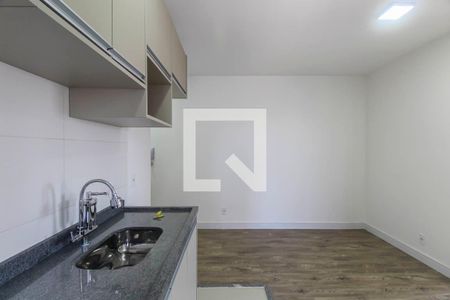 Sala/Cozinha de apartamento para alugar com 2 quartos, 35m² em Vila Ema, São Paulo