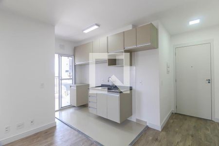 Sala/Cozinha de apartamento para alugar com 2 quartos, 35m² em Vila Ema, São Paulo