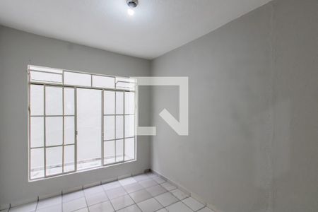 Quarto 1 de casa para alugar com 2 quartos, 75m² em Vila Guilhermina, São Paulo