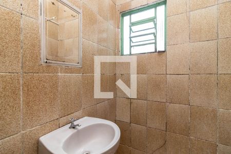 Banheiro de casa para alugar com 1 quarto, 150m² em Vila Roque, São Paulo