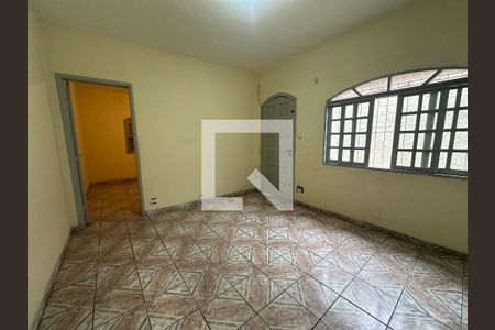 Sala de casa para alugar com 2 quartos, 60m² em Jardim Barueri, Barueri