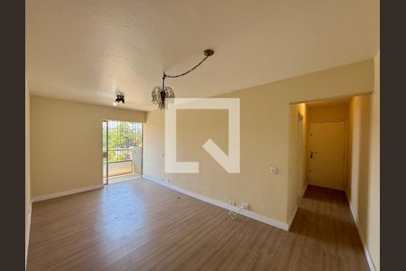 Sala  de apartamento para alugar com 2 quartos, 80m² em Chácara Santo Antônio, São Paulo