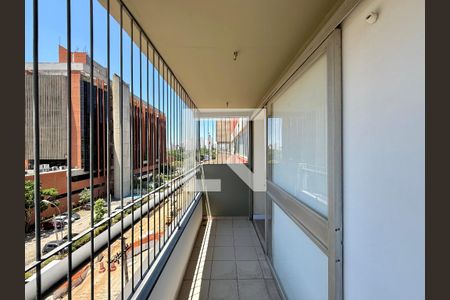 Sala  de apartamento para alugar com 2 quartos, 80m² em Chácara Santo Antônio, São Paulo