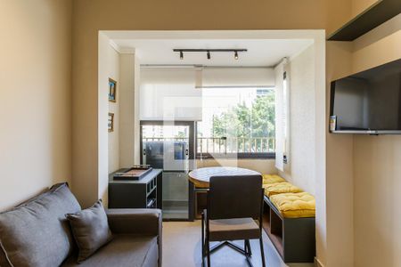 Sala de apartamento para alugar com 1 quarto, 26m² em Vila Olímpia, São Paulo