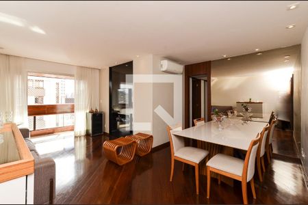Sala Ambientes de apartamento para alugar com 3 quartos, 104m² em Lourdes, Belo Horizonte
