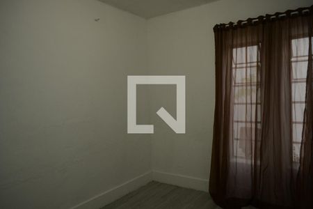 Quarto  de casa para alugar com 3 quartos, 250m² em Vila Amorim, Suzano