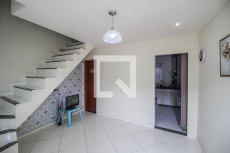 Sala de casa para alugar com 2 quartos, 63m² em Nossa Senhora de Fátima, Nilópolis