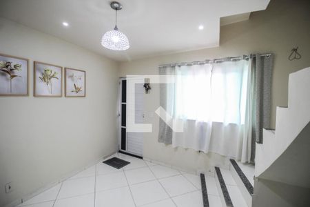 Sala de casa para alugar com 2 quartos, 63m² em Nossa Senhora de Fátima, Nilópolis