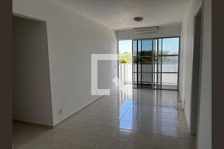 Sala de apartamento para alugar com 2 quartos, 72m² em Barra da Tijuca, Rio de Janeiro